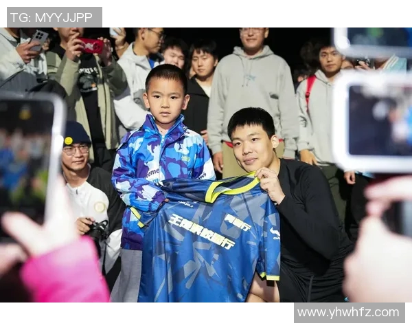 新一心目中的足球偶像揭秘他在场上的精彩瞬间与个人魅力