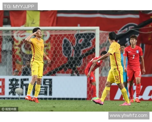 球迷热衷追逐足球明星球衣的背后故事与情感共鸣